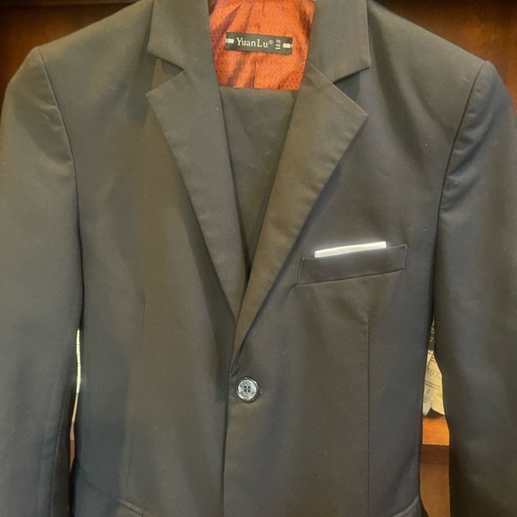 YUAN LU 2 piece suit.  Color Black. Size 14 boys. - Picture 5 of 5